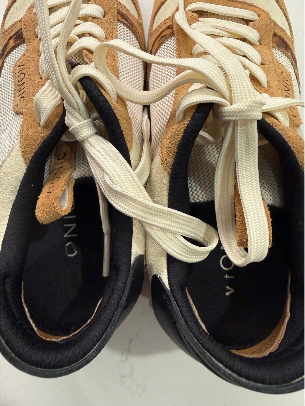 Vionic Monarch Leather Trim Sneakers Size 6 - Picture 7 of 8